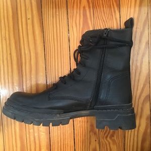 STEVE MADDEN "Jamisyn" Combat Boots - Size 10
